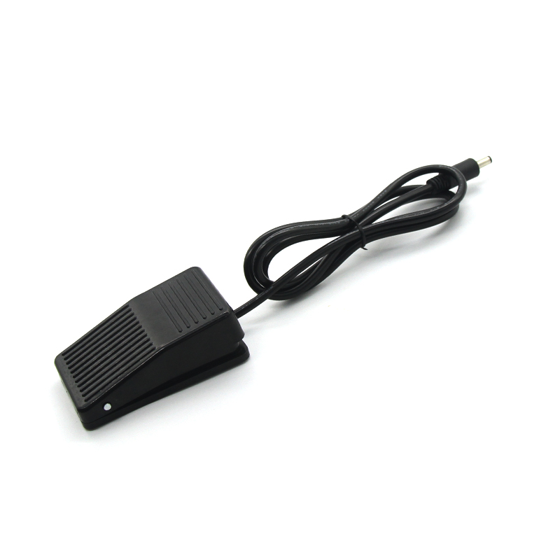 قلم لحام البقعة ومجموعة مفاتيح - مراجعة Spot Welder 18650 Battery Pack وسعره